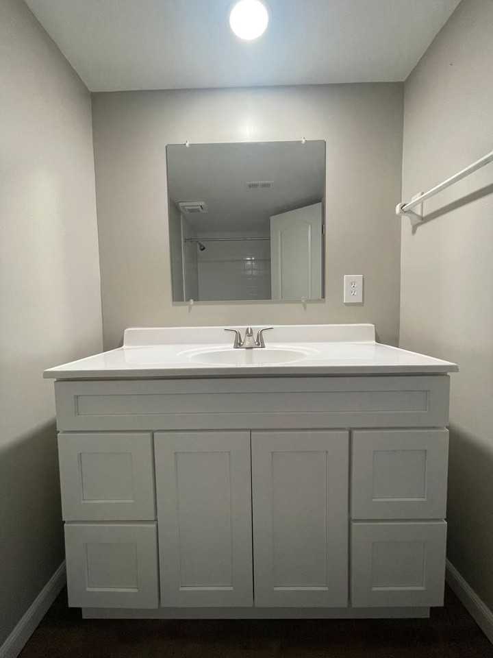 Lions Head Apartments - Photo 4 of 19