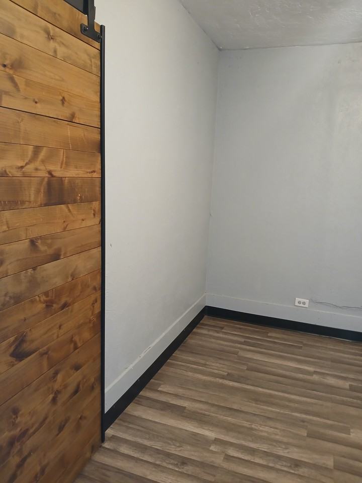 310 1/2 W Magnolia Ave #NA - Photo 3 of 4