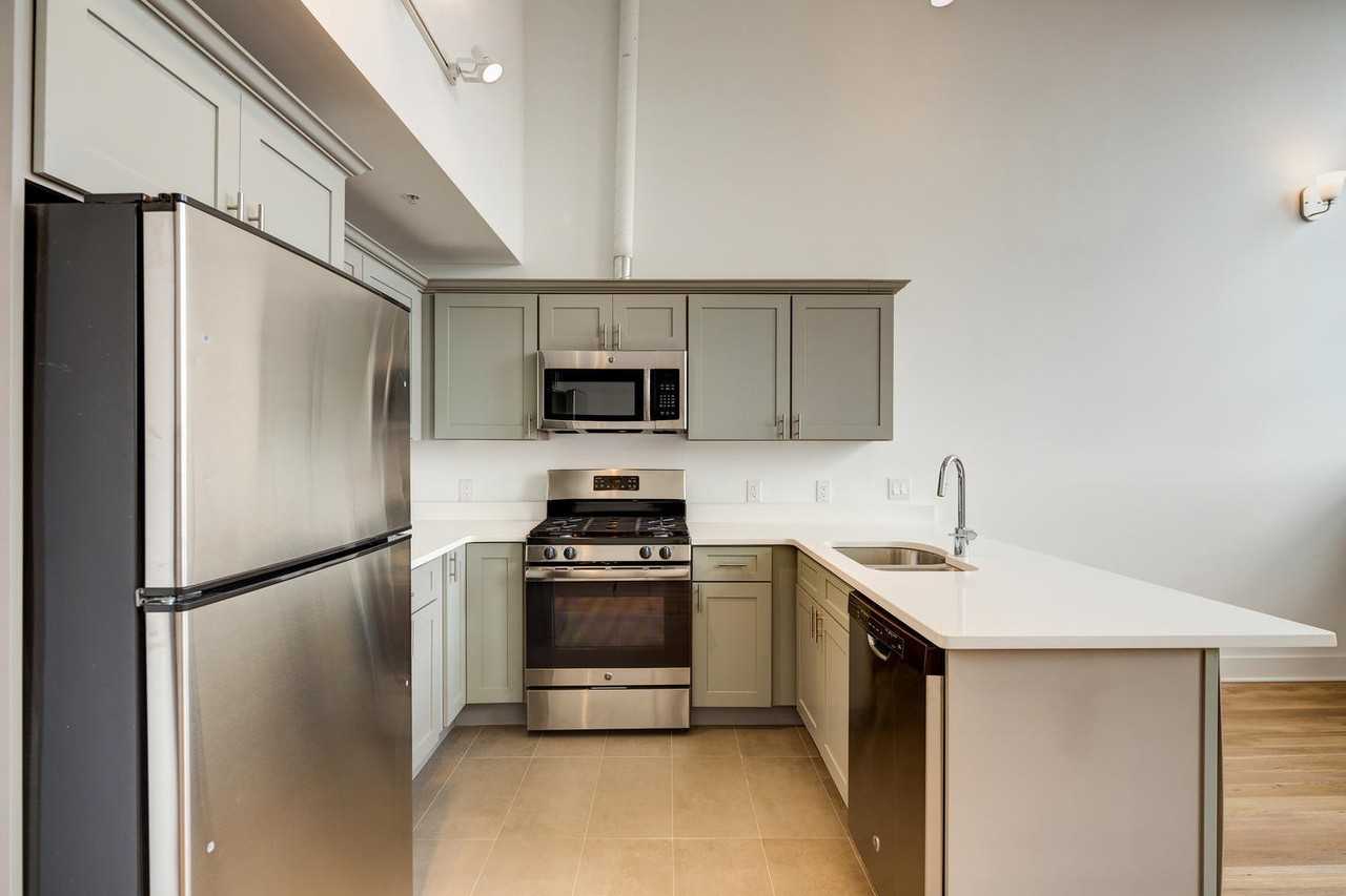 170 LAFAYETTE - Photo 5 of 41