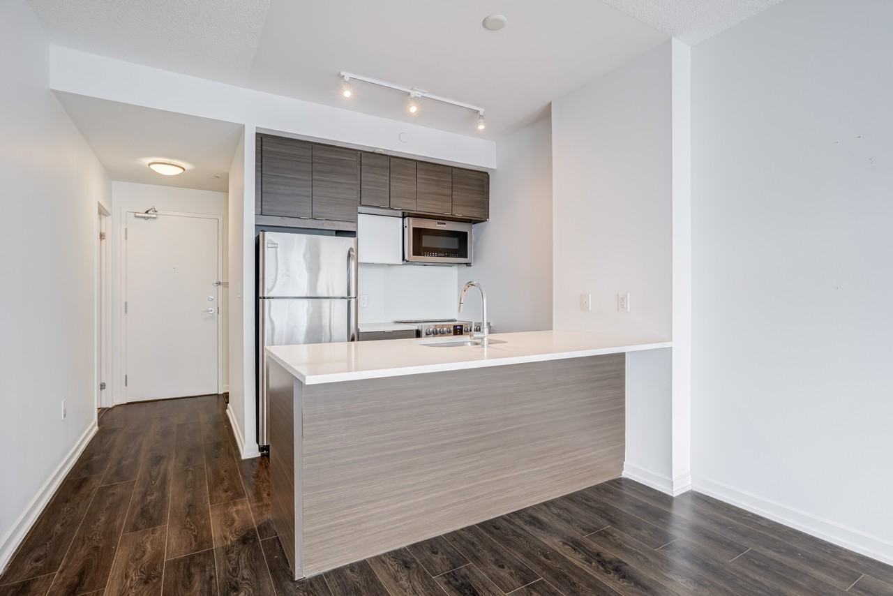 Don Mills Rd. & Sheppard Ave E #1107 - Photo 5 of 10