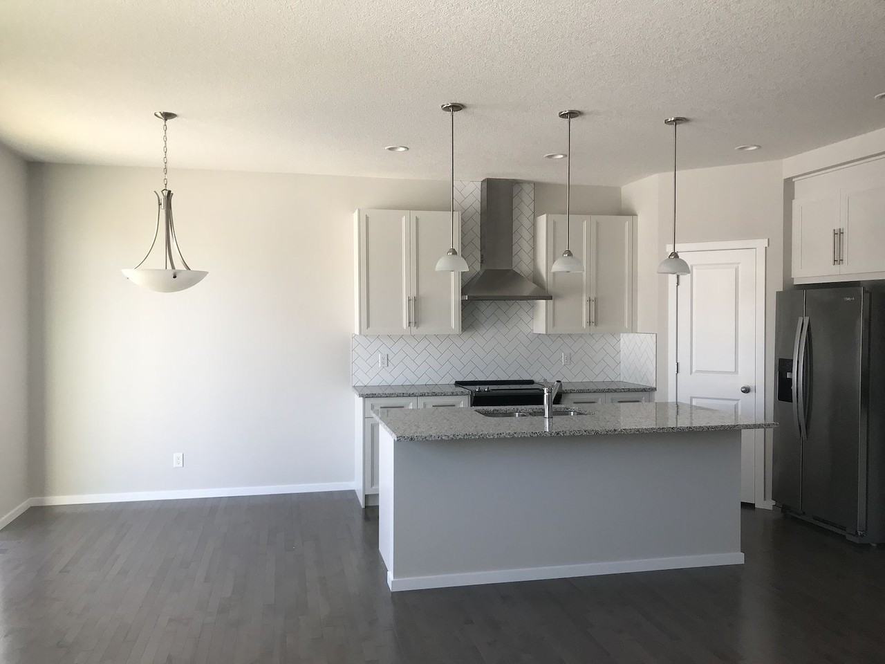 210 Nolanhurst Way Nw - Photo 3 of 13
