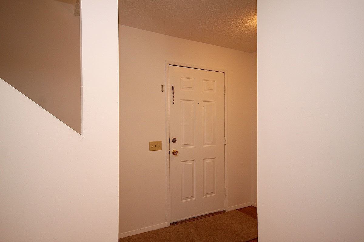 6915 Ranchview Dr Nw - Photo 6 of 15