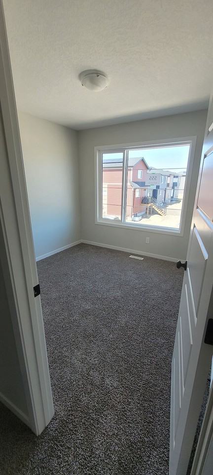 555 Wolf Creek Way Se - Photo 5 of 50