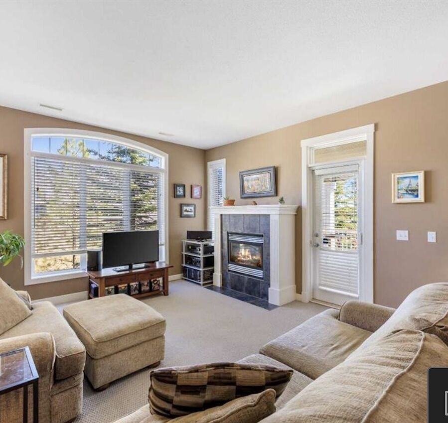 8000 - 8000 Wentworth Drive Southwest - Photo 2 of 12