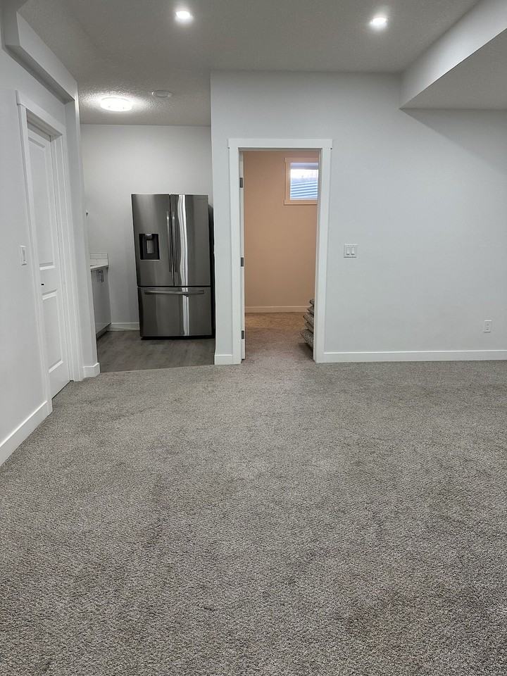 9116 52 St Ne - Photo 6 of 6