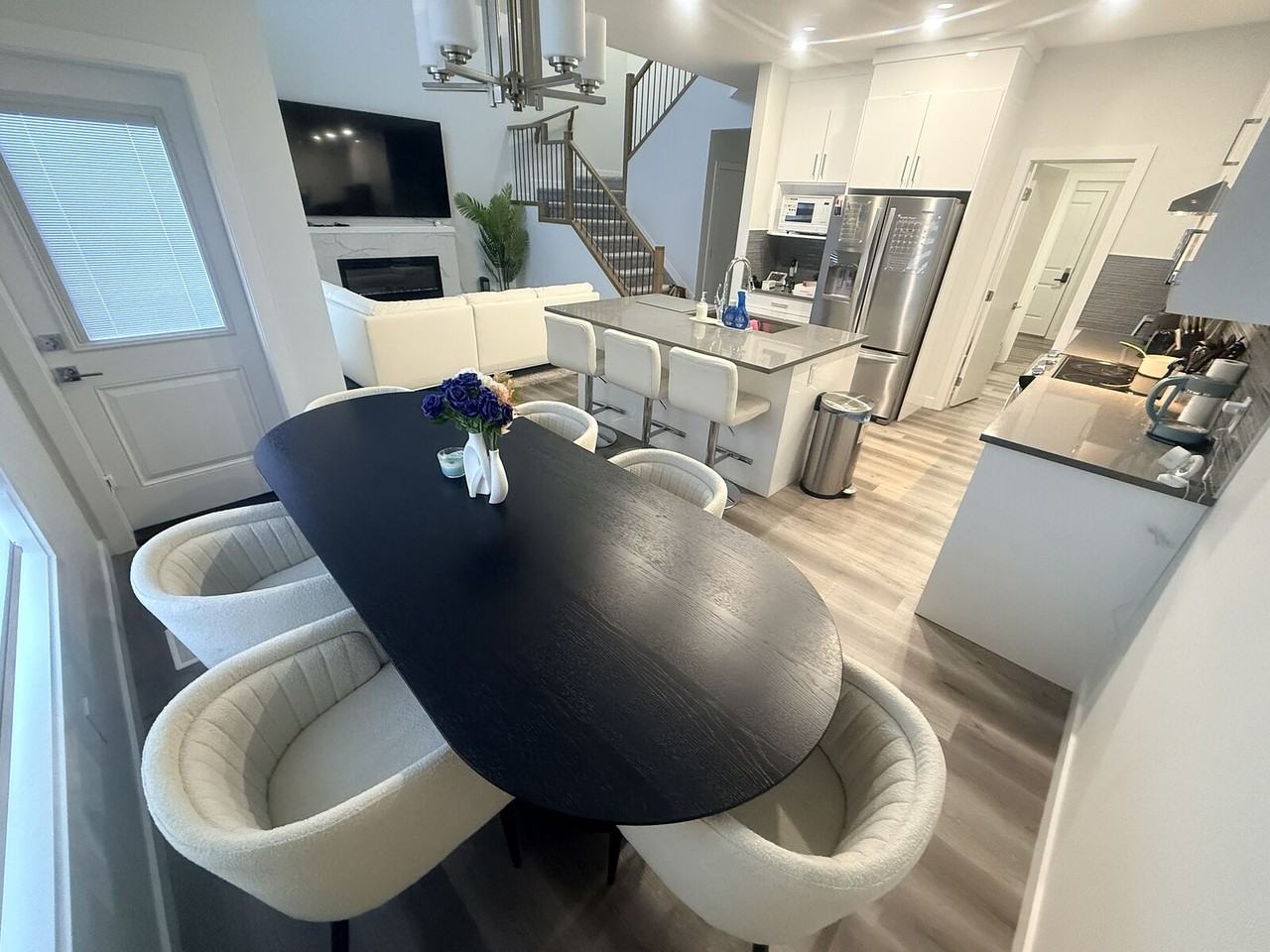 331 Roberts Wynd - Photo 5 of 50