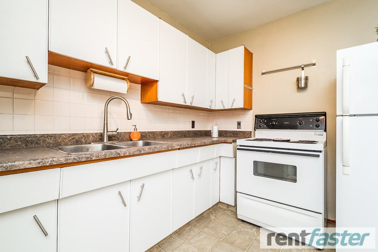 8500 107 St Nw && 10670 85 Ave Nw - Photo 4 of 41
