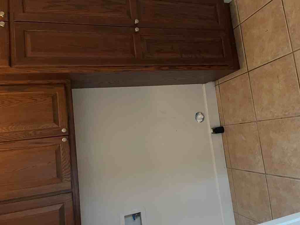 1716 Whisperwood St - Photo 3 of 10