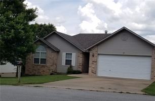 featured image of 17 Slifer Dr