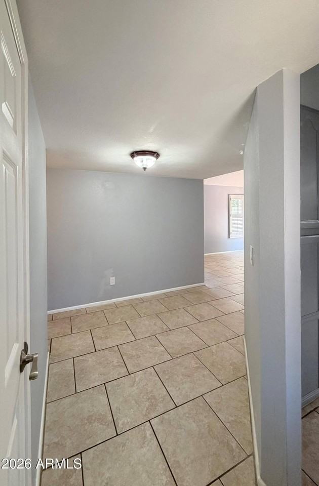 11815 N 65th Ave - Photo 2 of 41