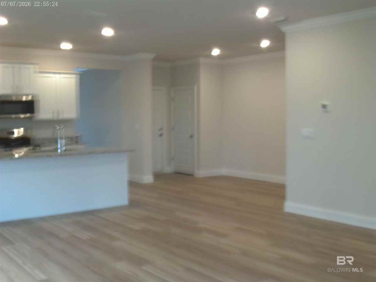 1069 Hayward Loop - Photo 3 of 23