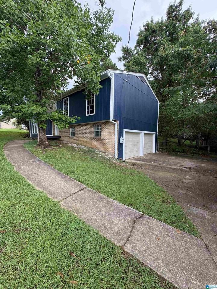 324 Willow Glen Ct - Photo 3 of 21