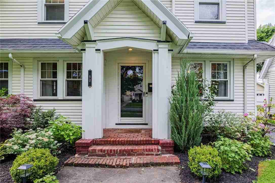 90 Elmcroft Rd - Photo 6 of 49