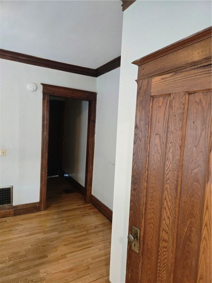 103 Laburnam Cres #103 - Photo 6 of 19