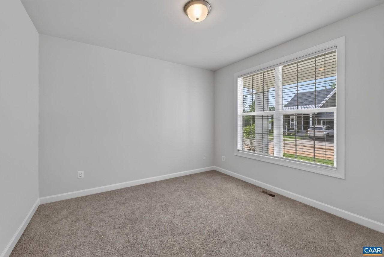 3441 Odom Ct - Photo 5 of 31