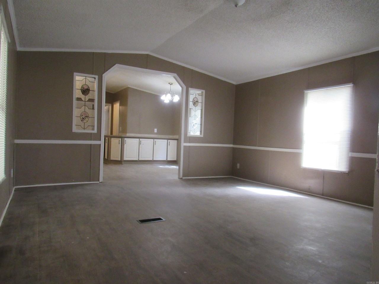 68 Otto Rd - Photo 4 of 27