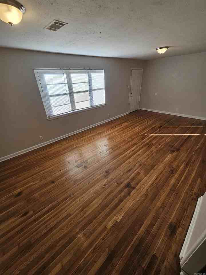 54 Purdue Cir - Photo 4 of 13