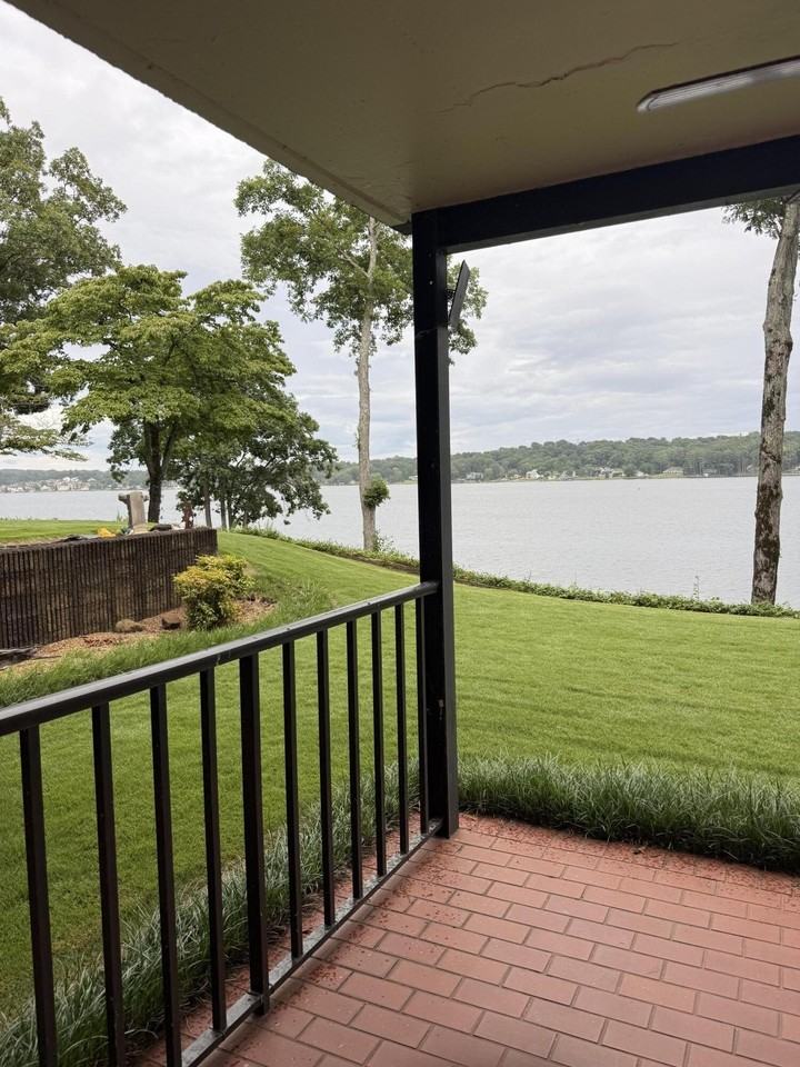 4336 Lakeshore Ln #102 - Photo 7 of 26
