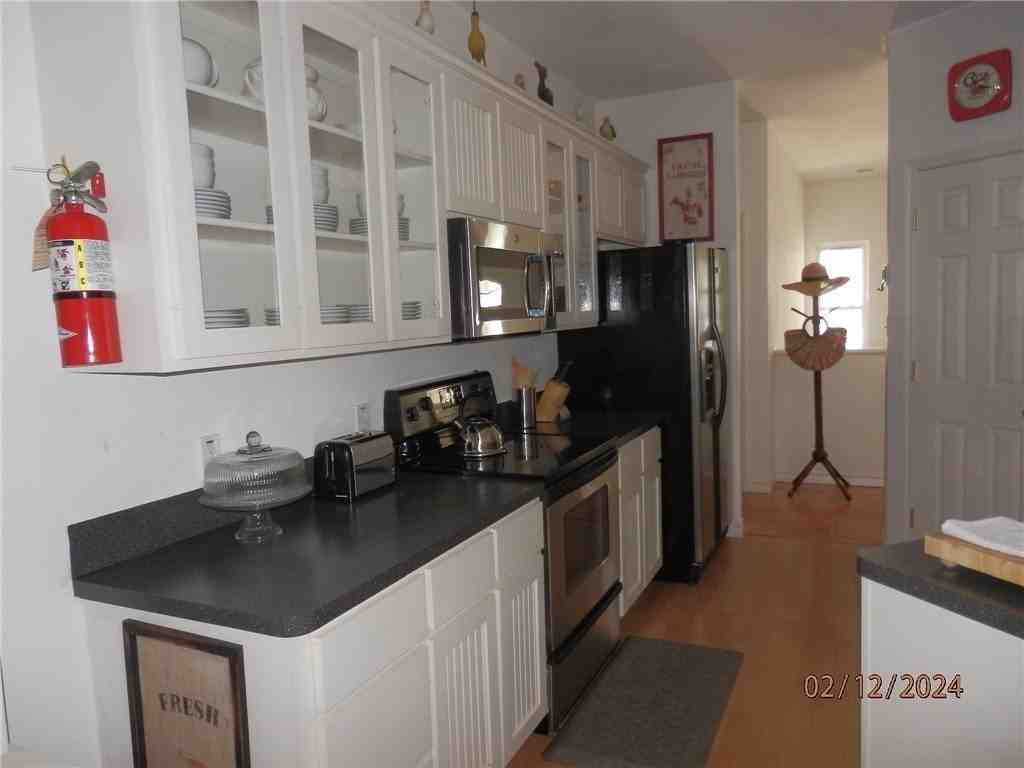 256 Beachwalk Ln - Photo 5 of 21