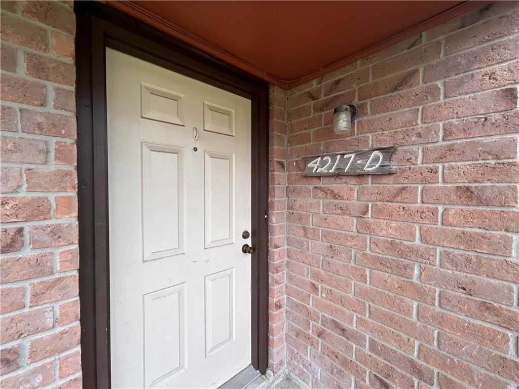 4217 Acushnet Dr #D - Photo 4 of 26