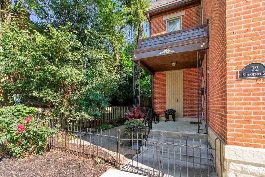 22 E Frankfort St - Photo 4 of 34
