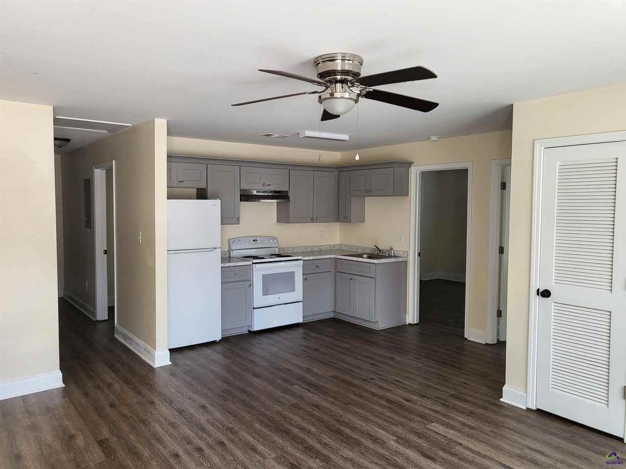 121A Ronald Pride Blvd - Photo 2 of 11