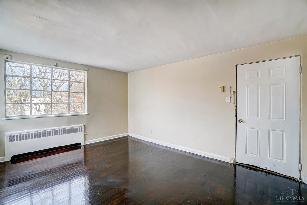 631 Mulberry St #2 - Photo 2 of 22