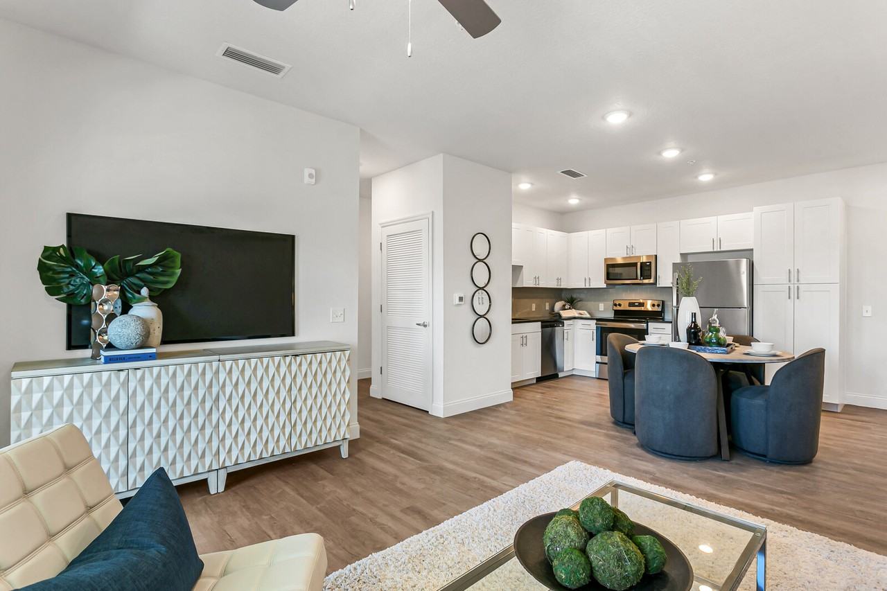 1020 Clearwater Largo Road NorthApt 106 #1020-106 - Photo 3 of 15