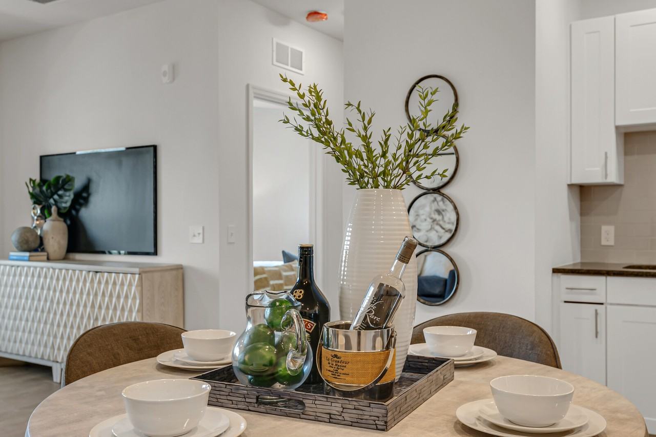 1040 Clearwater Largo Road NorthApt 203 #1040-203 - Photo 5 of 15