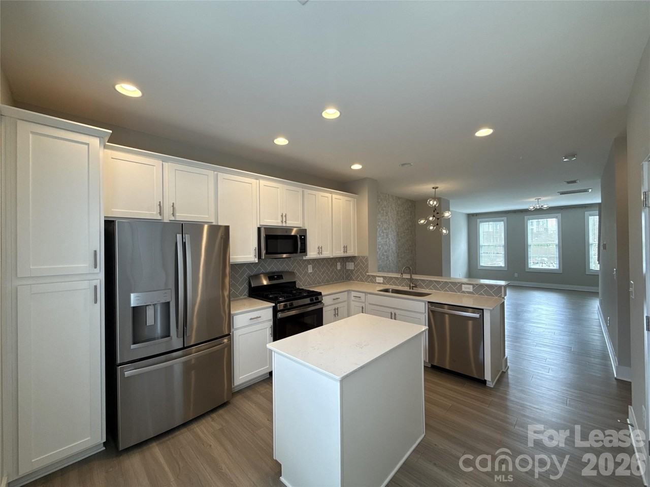 9218 Oban Passage Dr - Photo 4 of 14