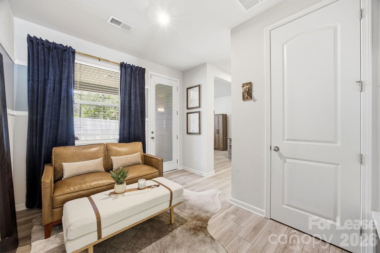 169 Marron Dr - Photo 3 of 17