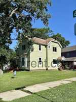 featured image of 400 6th Pl Nw #2-4