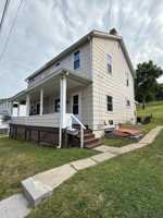 featured image of 483 2nd St