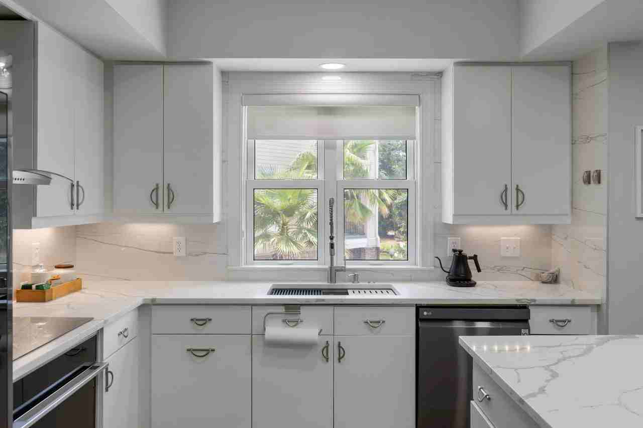 1479 Long Grove Dr #204 - Photo 6 of 25