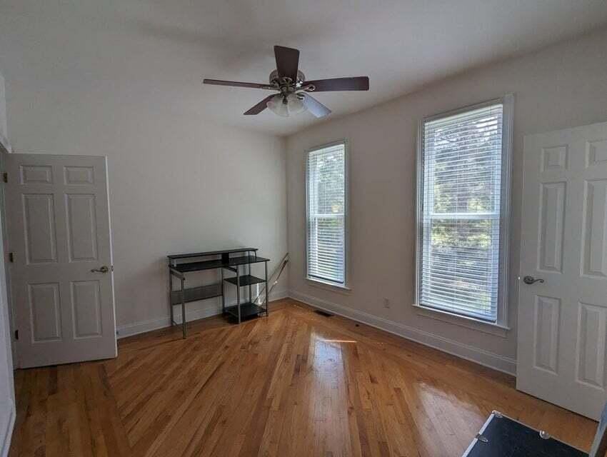2944 Old Pond Rd - Photo 7 of 18