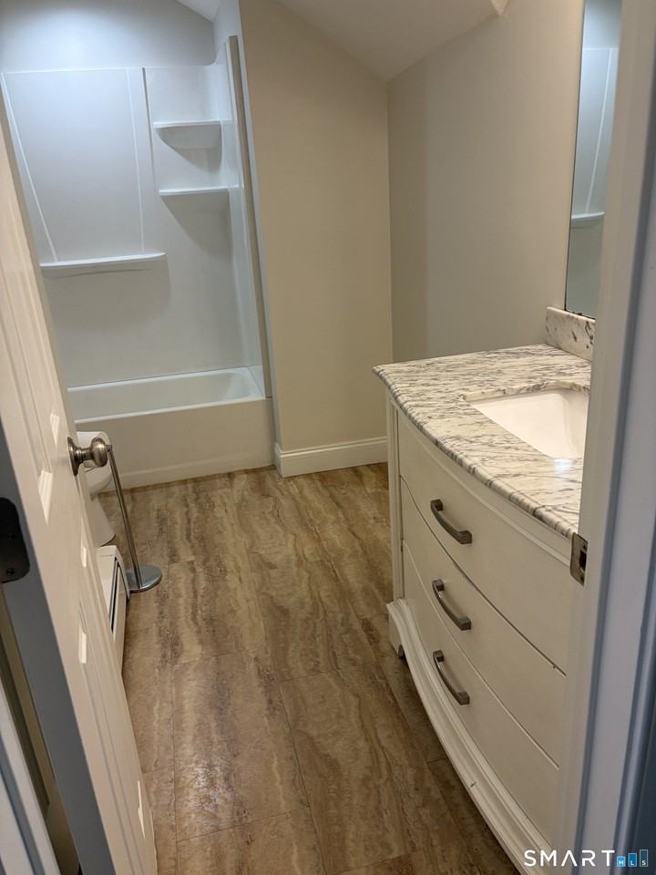 3739 Hillside Ave - Photo 4 of 9