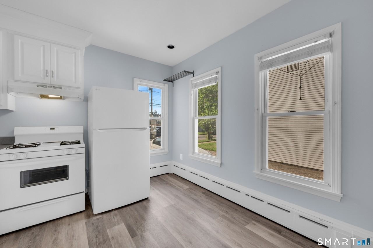 74 Bull Ave #1 - Photo 5 of 18
