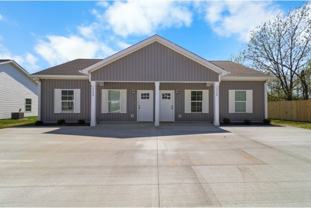 1004 Oak St #A - Photo 1 of 1