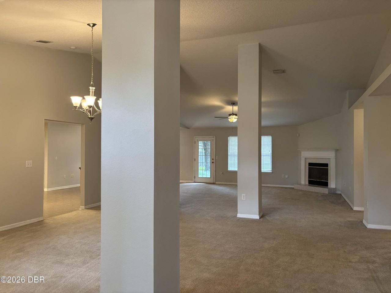 35 Rae Dr - Photo 2 of 41