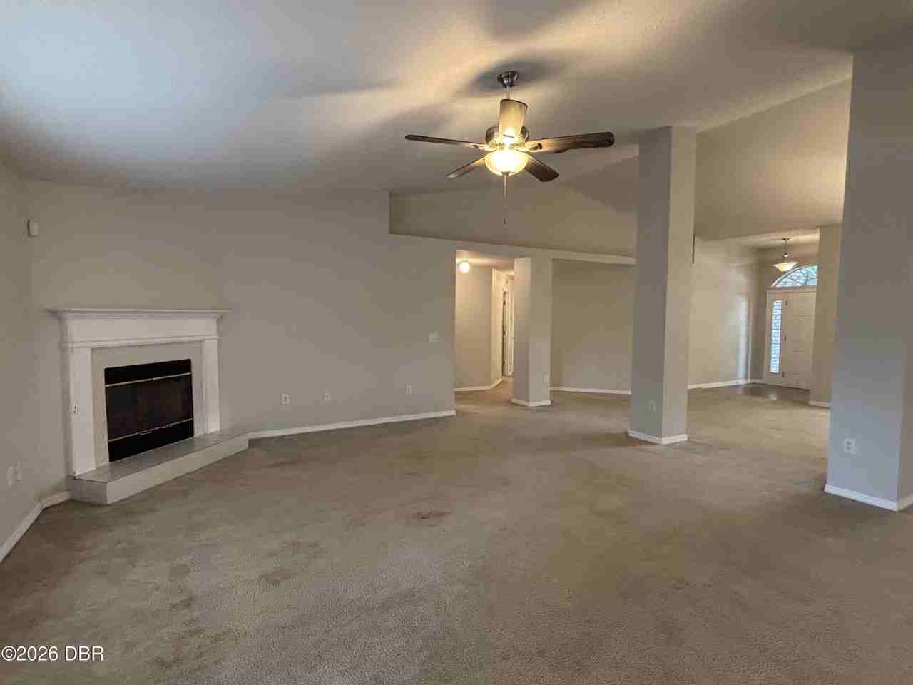 35 Rae Dr - Photo 6 of 41