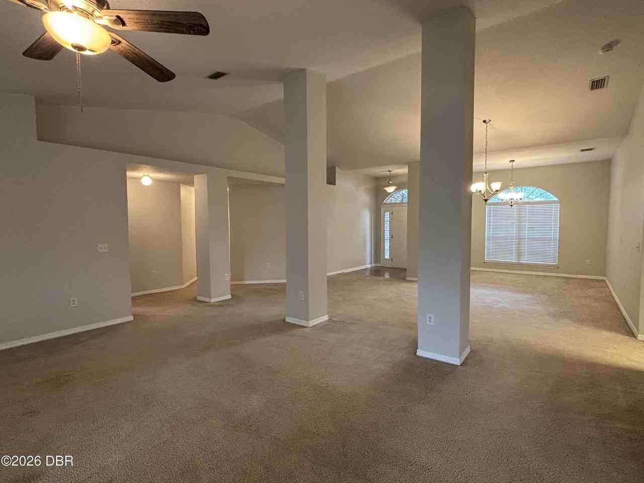 35 Rae Dr - Photo 7 of 41
