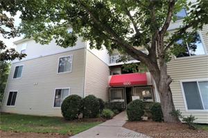 featured image of 1500 Graduate Ln #304