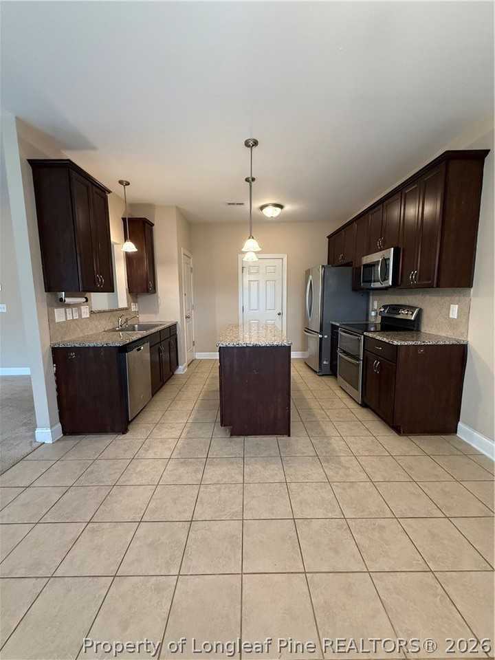 726 Century Dr - Photo 6 of 38