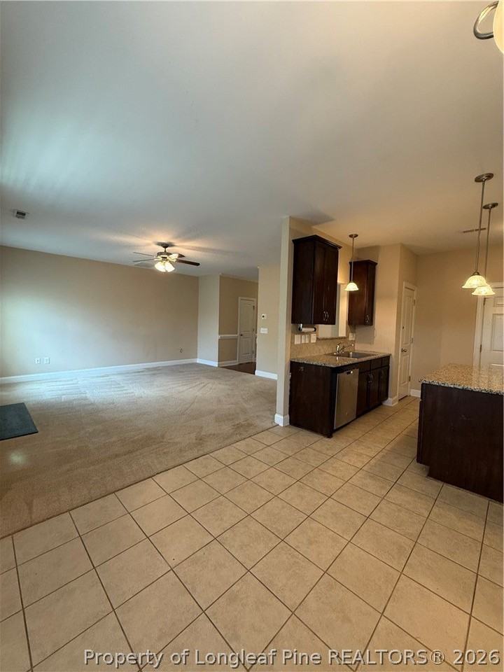 726 Century Dr - Photo 7 of 38