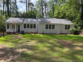 featured image of 1533 Country Club Rd