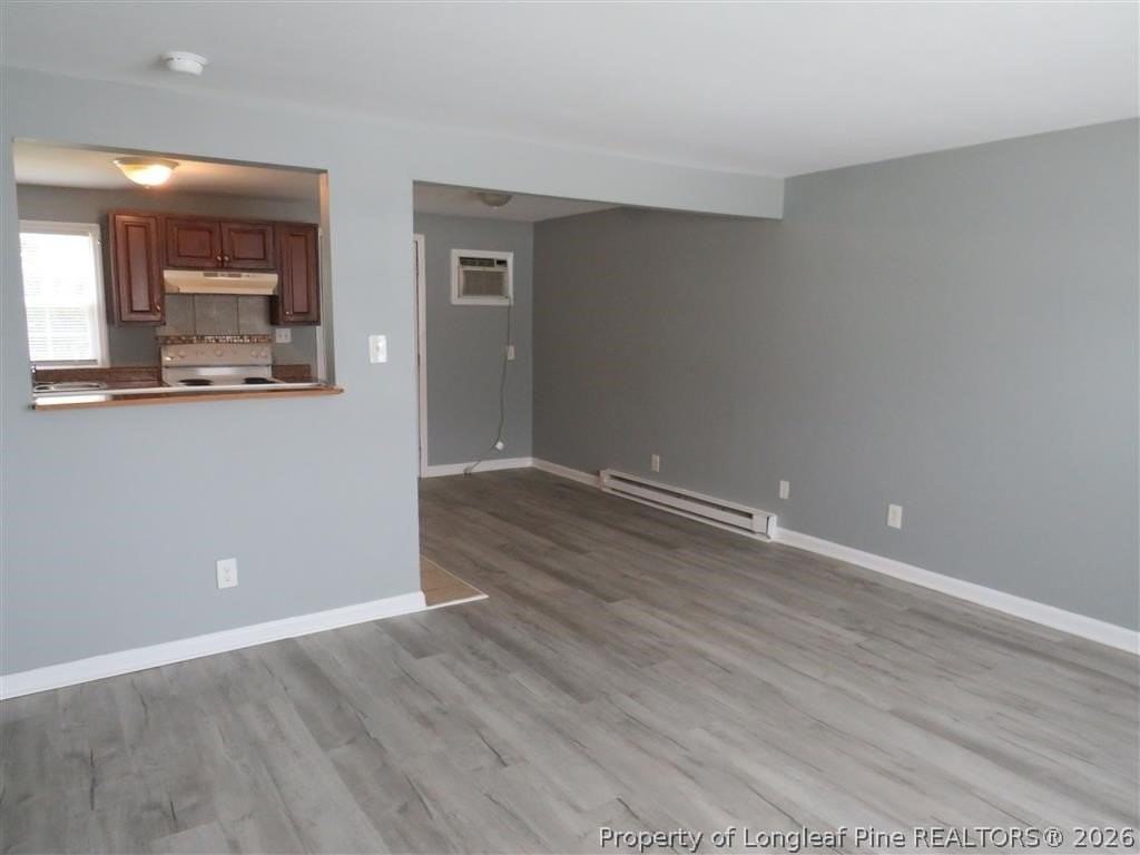 1932 King George Dr - Photo 2 of 10