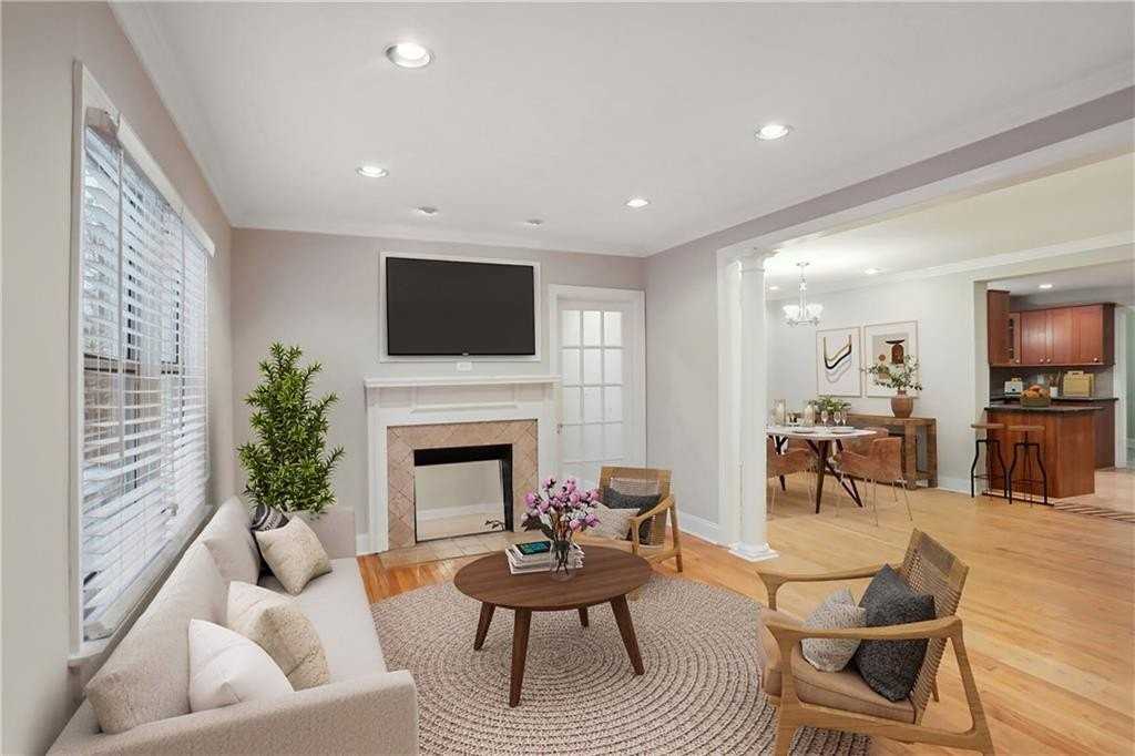 99 Bates Ave Ne - Photo 2 of 25