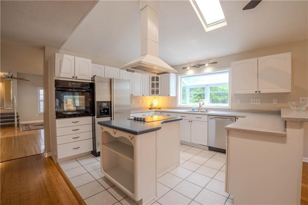 1053 Vista Trl Ne - Photo 7 of 37