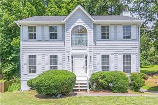 2402 Betsy Ct Sw - Photo 1 of 1