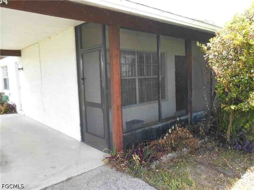 404 Joel Blvd - Photo 3 of 33